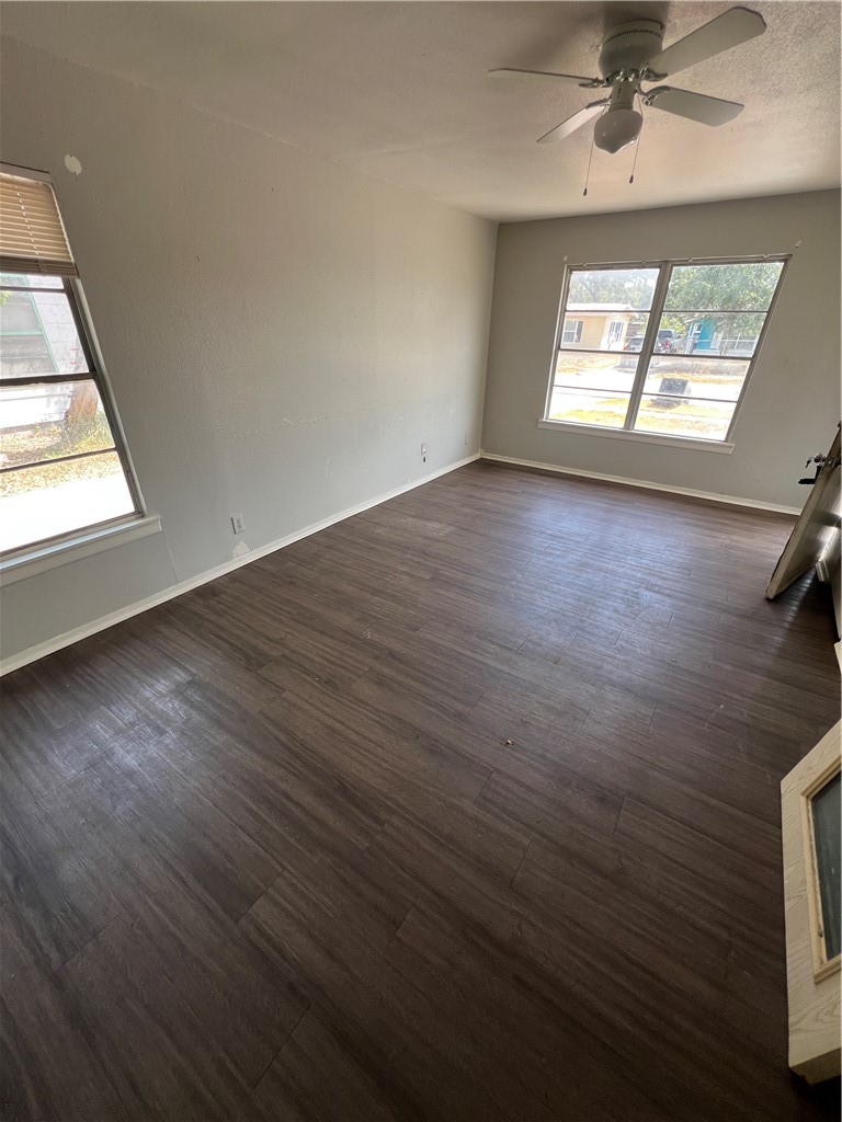 4913 Franklin Drive Corpus Christi TX 78415