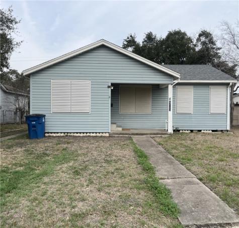905 E Lewis Street Sinton TX 78387