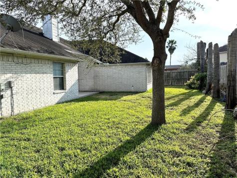 7613 Bayonne Drive Corpus Christi TX 78414
