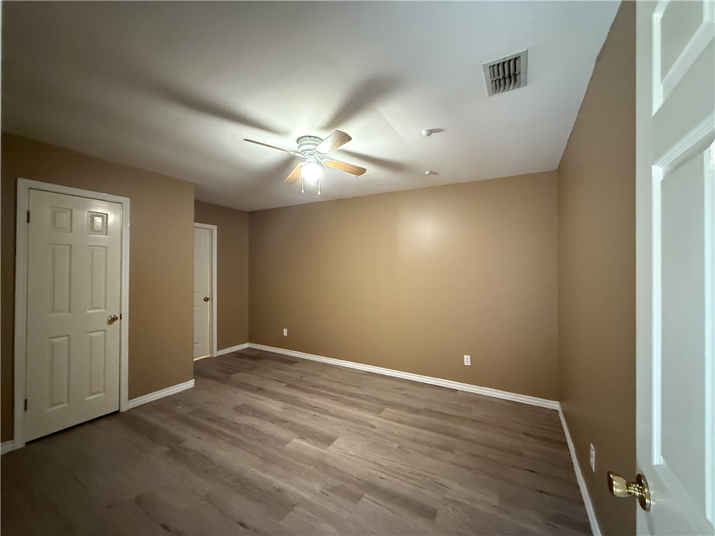 1818 Rodd Field E2 Corpus Christi TX 78412