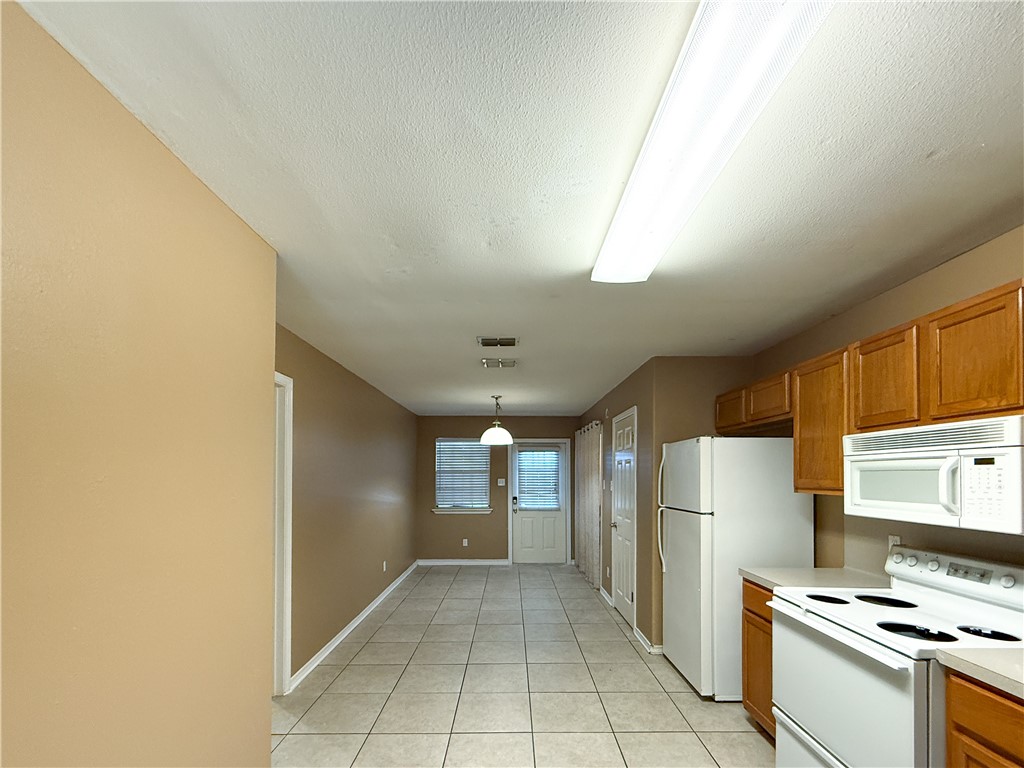 1818 Rodd Field E2 Corpus Christi TX 78412