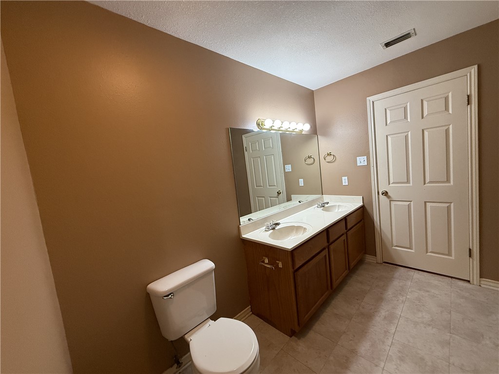 1818 Rodd Field E2 Corpus Christi TX 78412