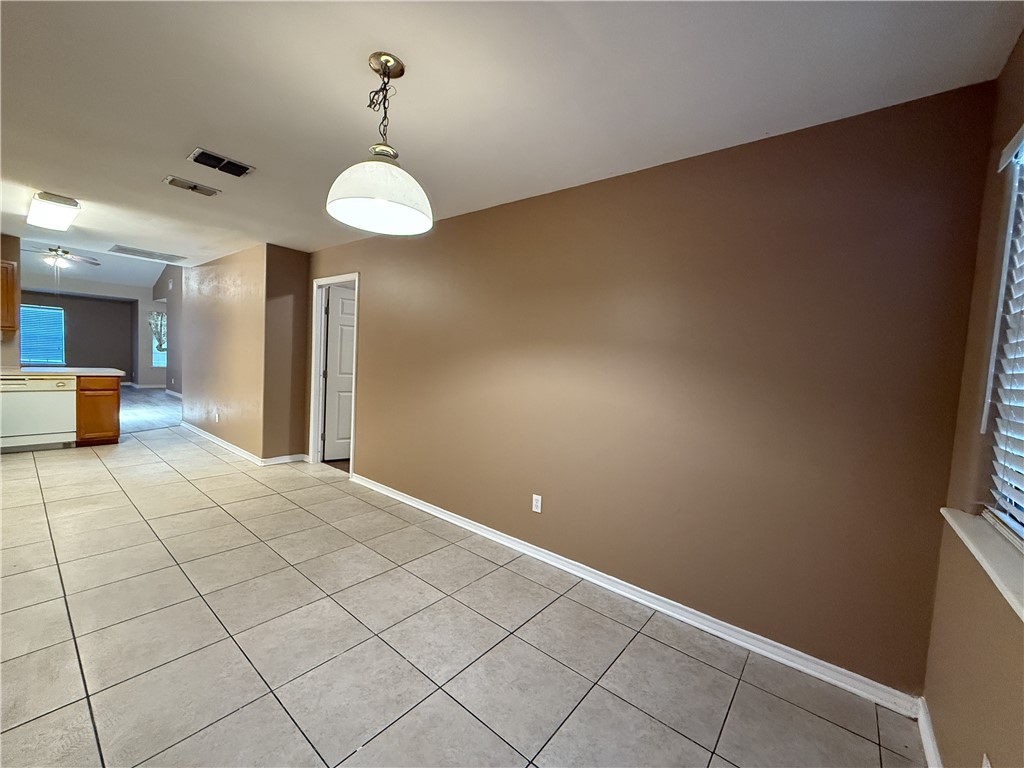 1818 Rodd Field E2 Corpus Christi TX 78412