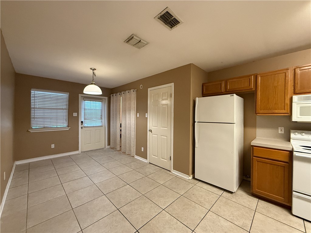1818 Rodd Field E2 Corpus Christi TX 78412