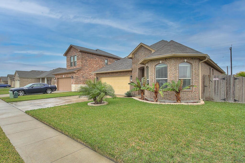 8034 Barlovento Street Corpus Christi TX 78414