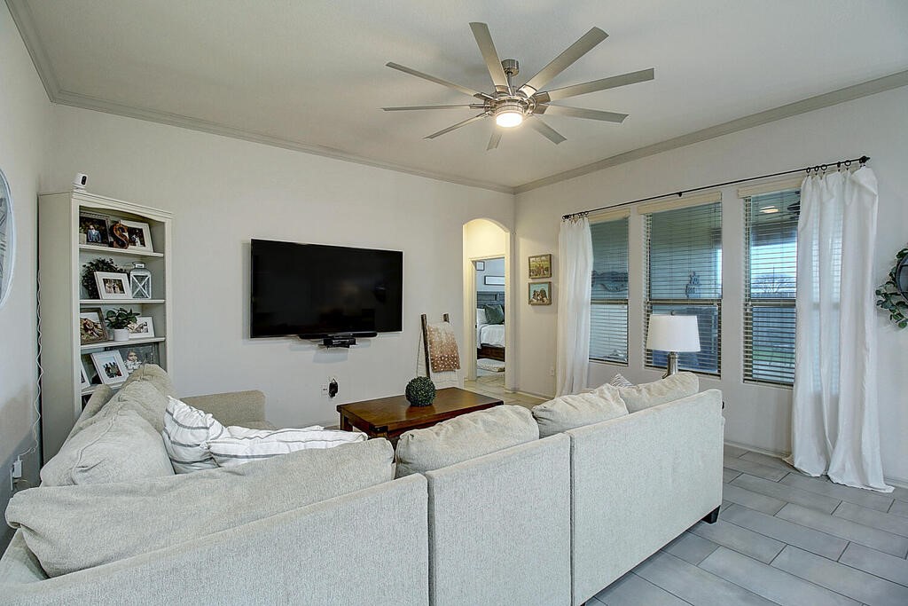8034 Barlovento Street Corpus Christi TX 78414