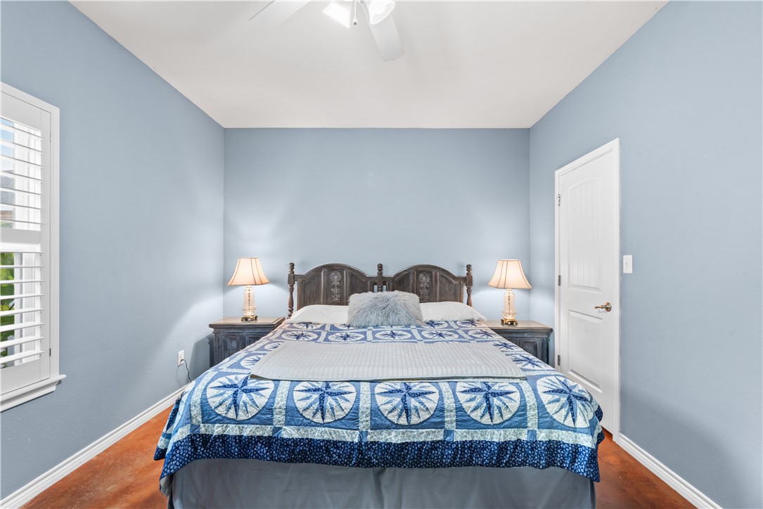 15209 S. Padre Island Drive Drive 807 Corpus Christi TX 78418