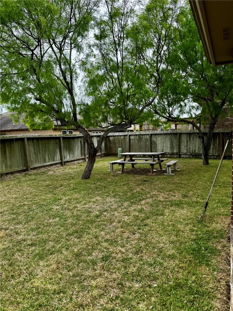 2106 Halcon Street Corpus Christi TX 78414