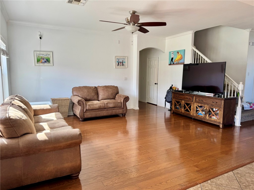 2106 Halcon Street Corpus Christi TX 78414
