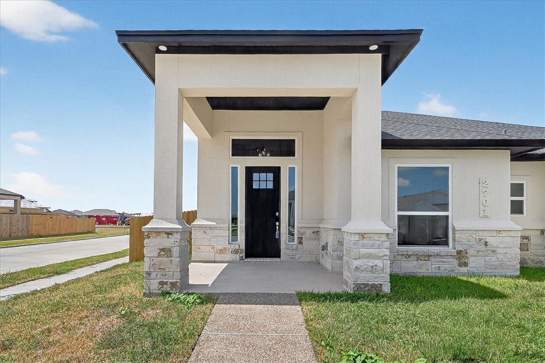 2701 Lannister Corpus Christi TX 78415