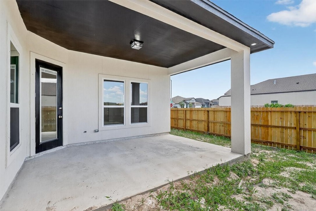 2701 Lannister Corpus Christi TX 78415