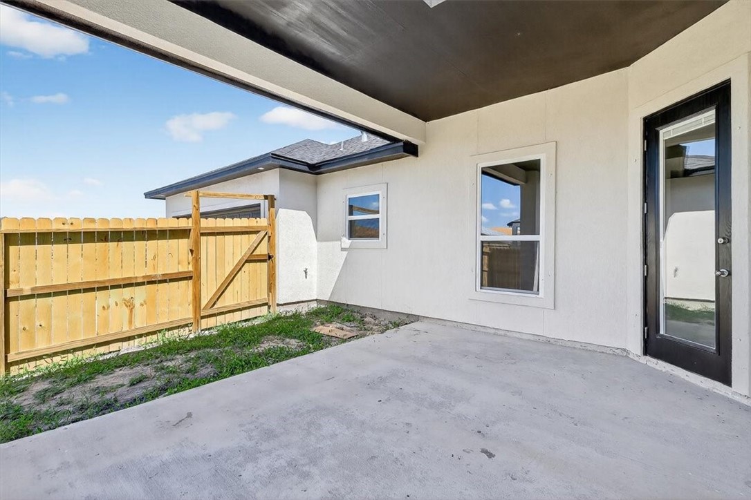 2701 Lannister Corpus Christi TX 78415