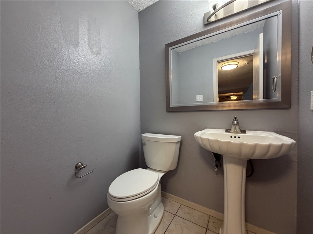 2825 Vancouver Drive Corpus Christi TX 78414