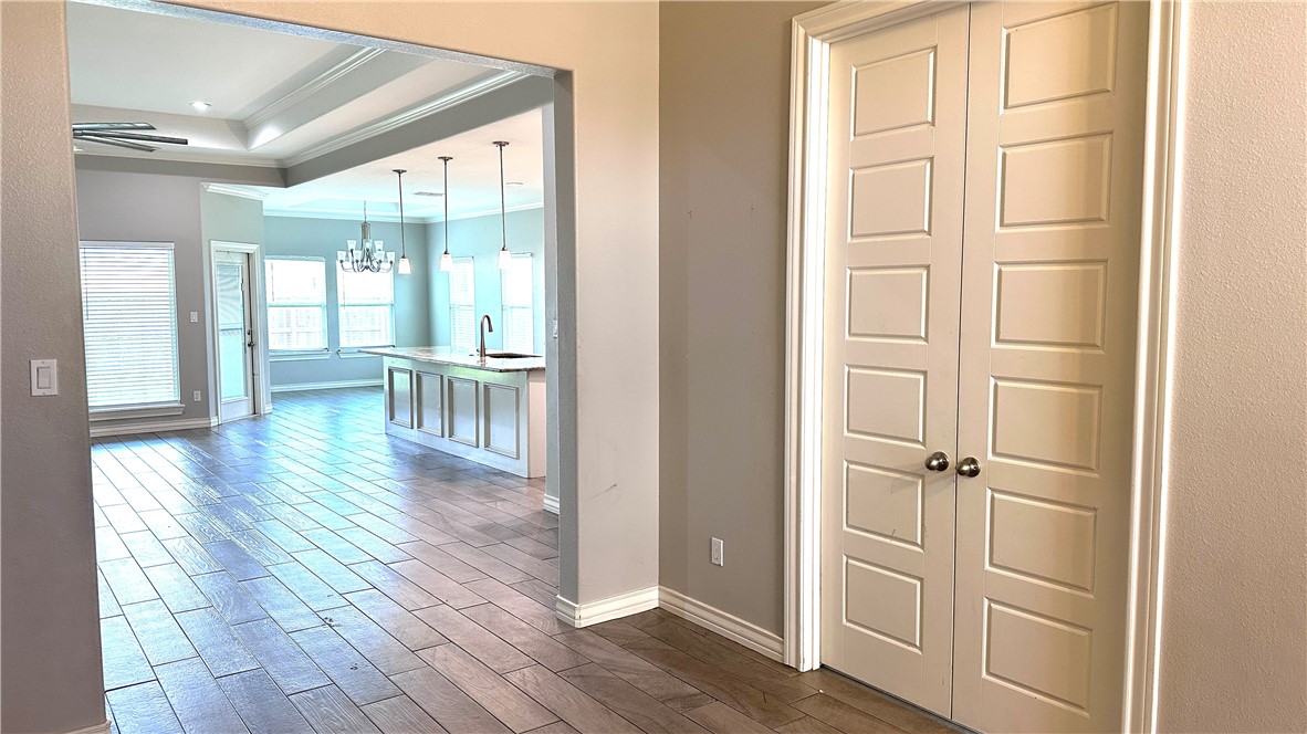 3734 Berkeley Drive Corpus Christi TX 78414