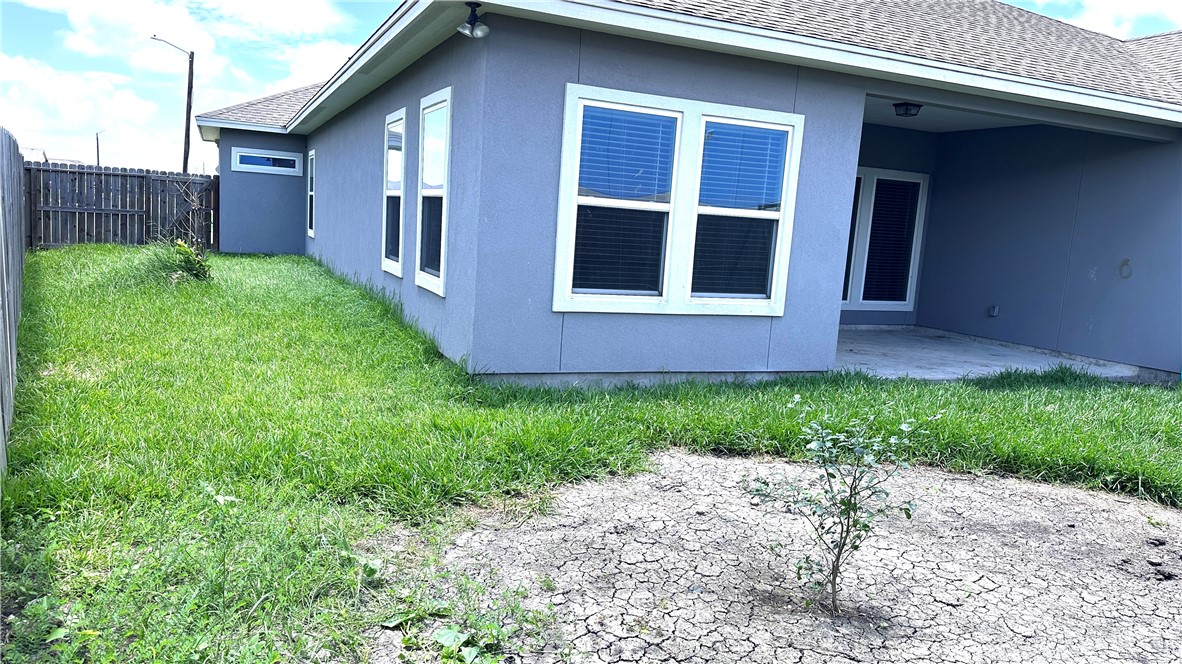 3734 Berkeley Drive Corpus Christi TX 78414