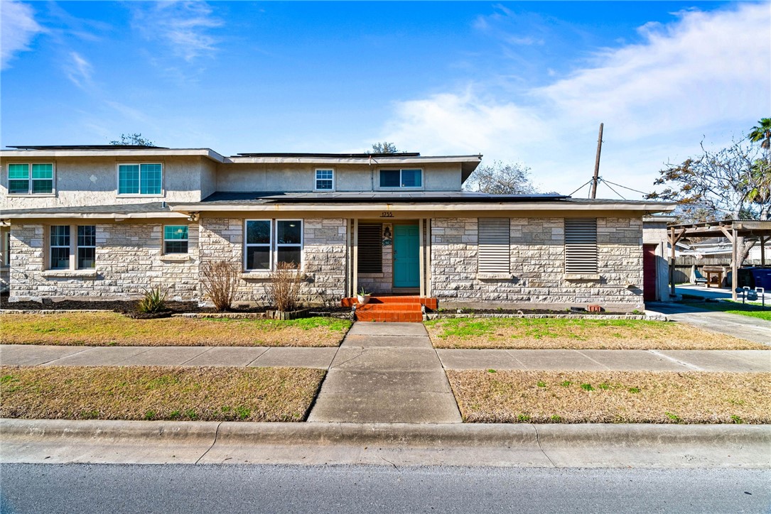 302 Cole Street Corpus Christi TX 78404