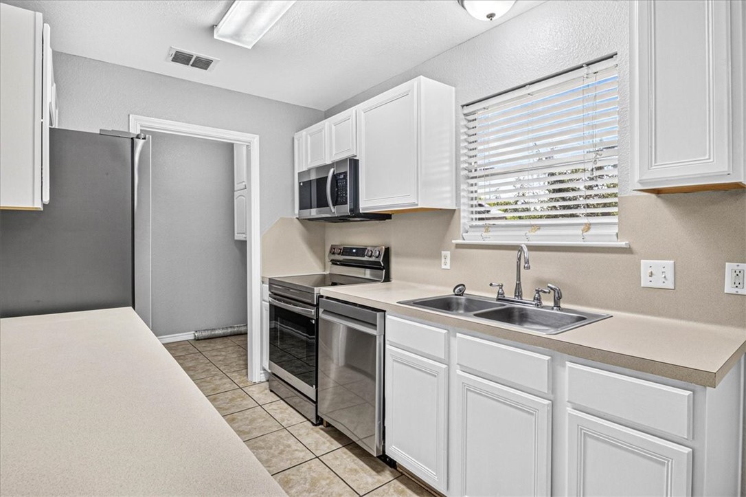 6810 Blue Skyway Drive Corpus Christi TX 78414