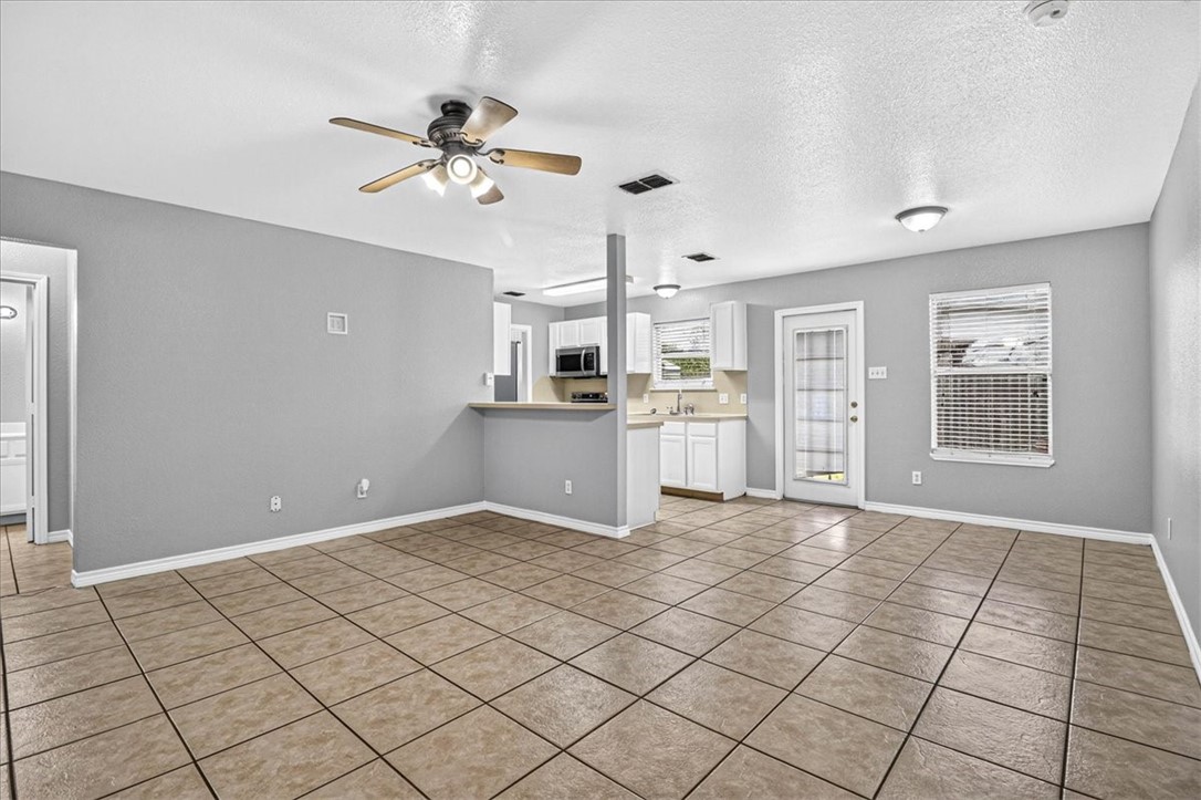 6810 Blue Skyway Drive Corpus Christi TX 78414