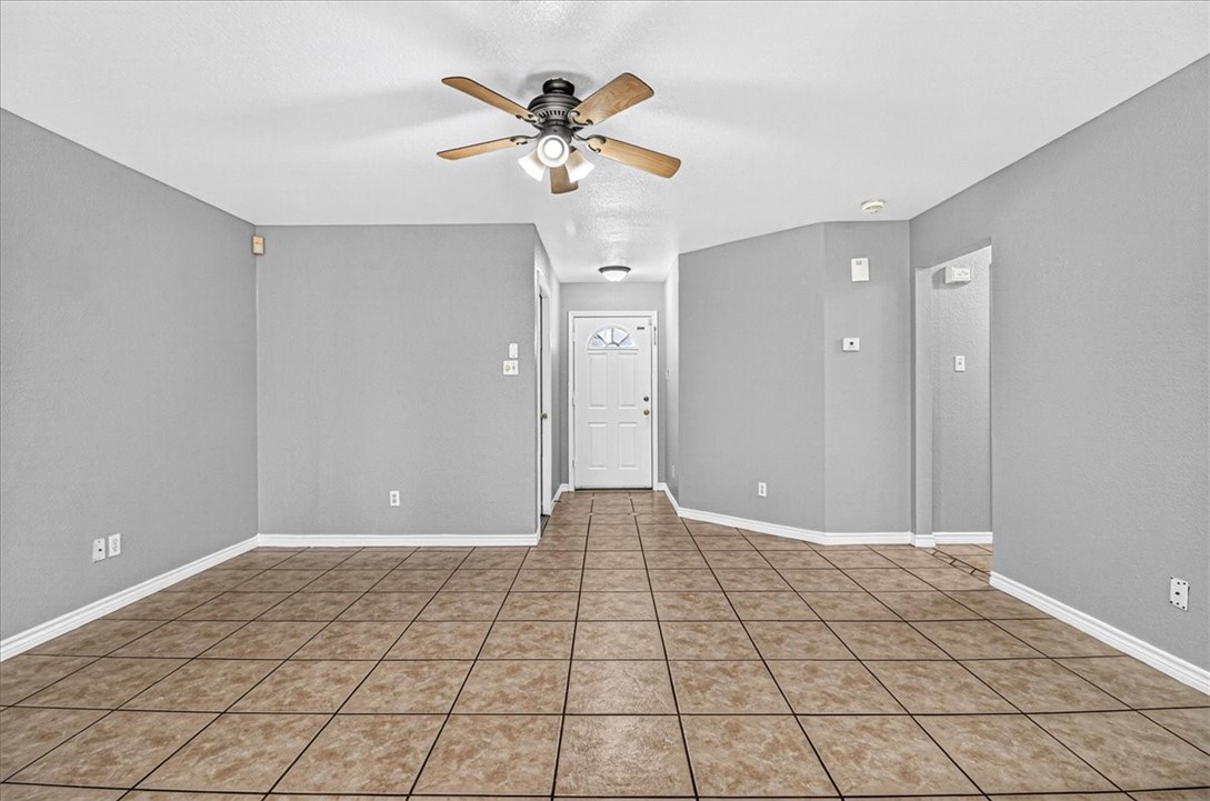 6810 Blue Skyway Drive Corpus Christi TX 78414
