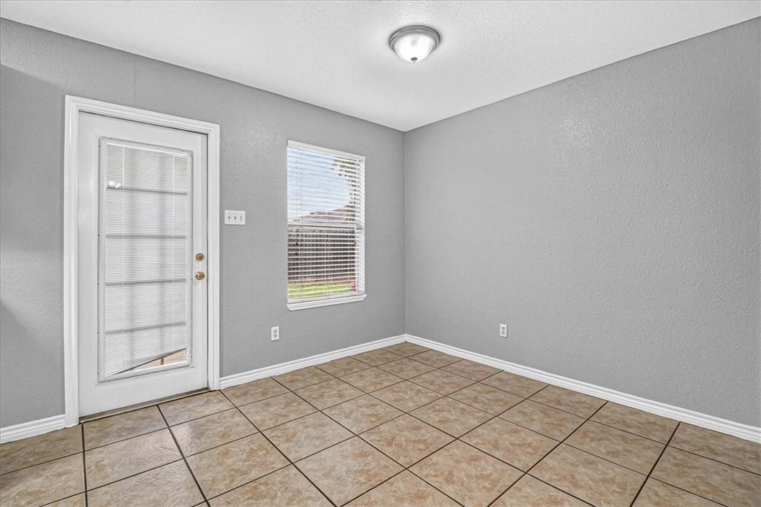 6810 Blue Skyway Drive Corpus Christi TX 78414