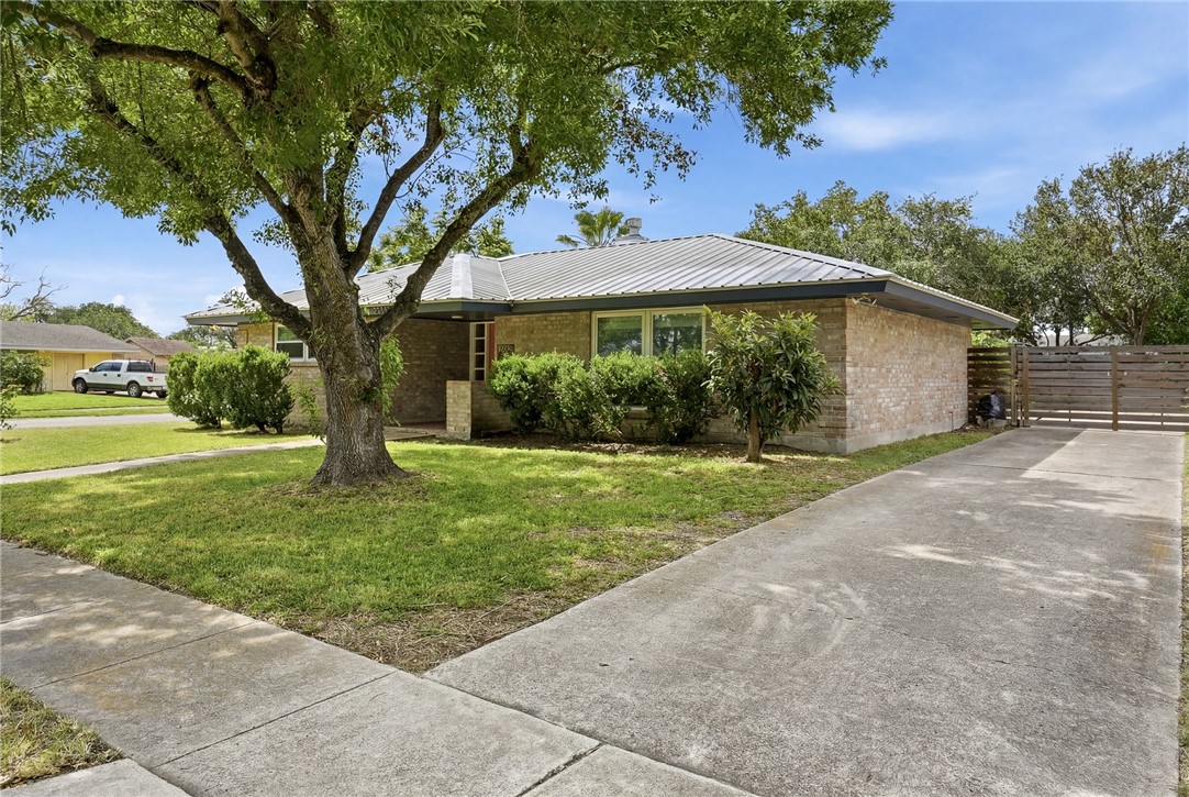 4049 Rooney Drive Corpus Christi TX 78413