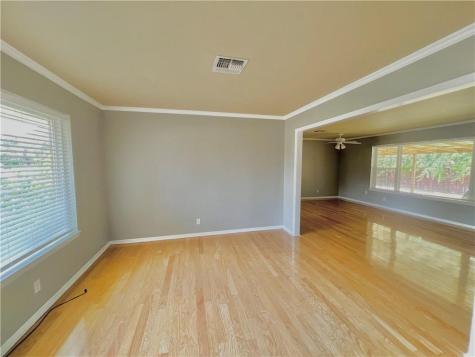 104 W Janin Circle Portland TX 78374
