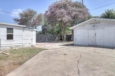6046 Hugo Drive Corpus Christi TX 78412