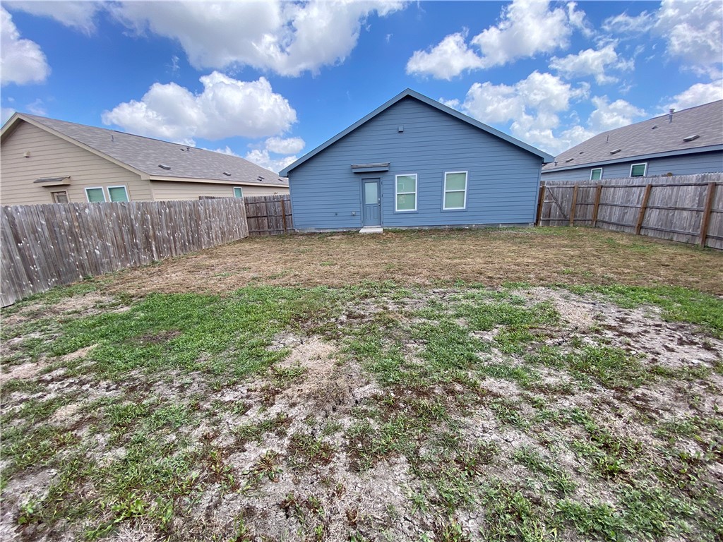 2753 Winterfell Street Corpus Christi TX 78415