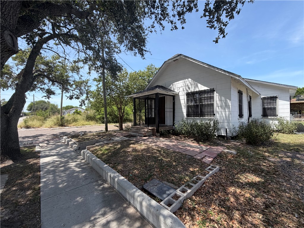 200 Clemmer St A Corpus Christi TX 78415