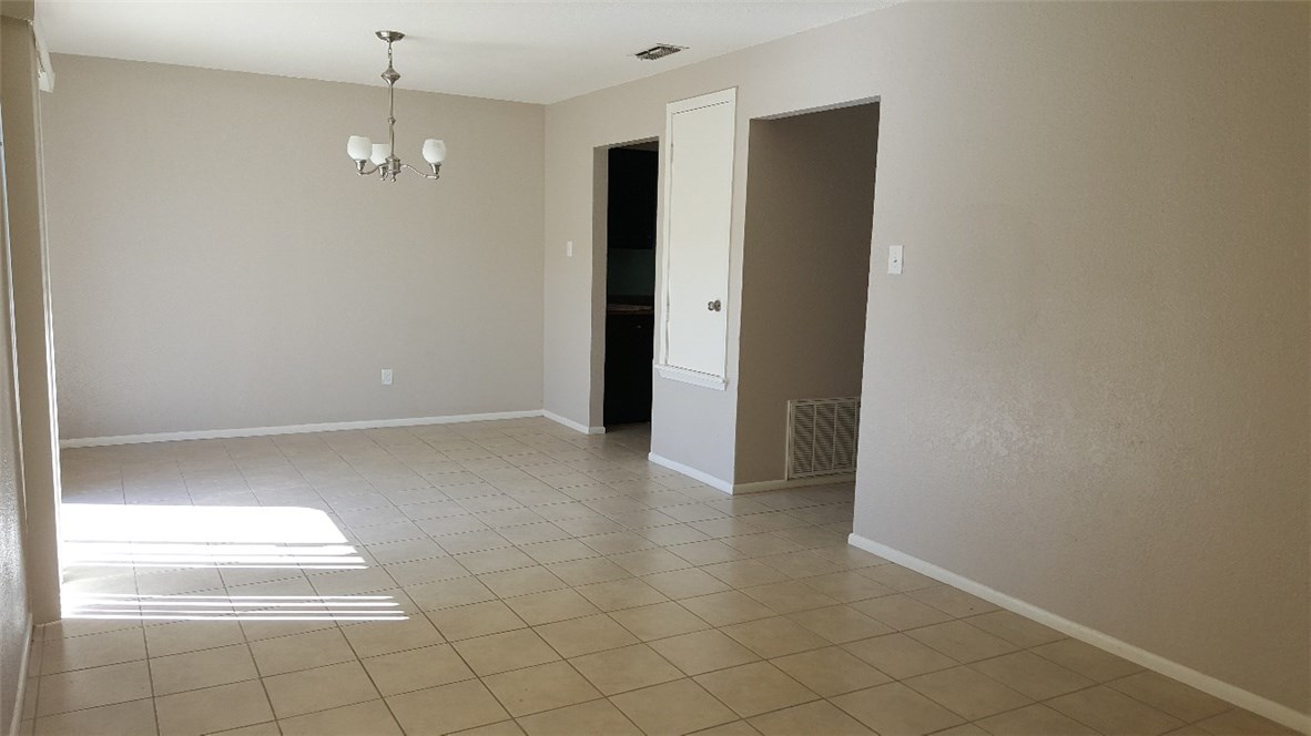 857 Quetzal Street 3 Corpus Christi TX 78418