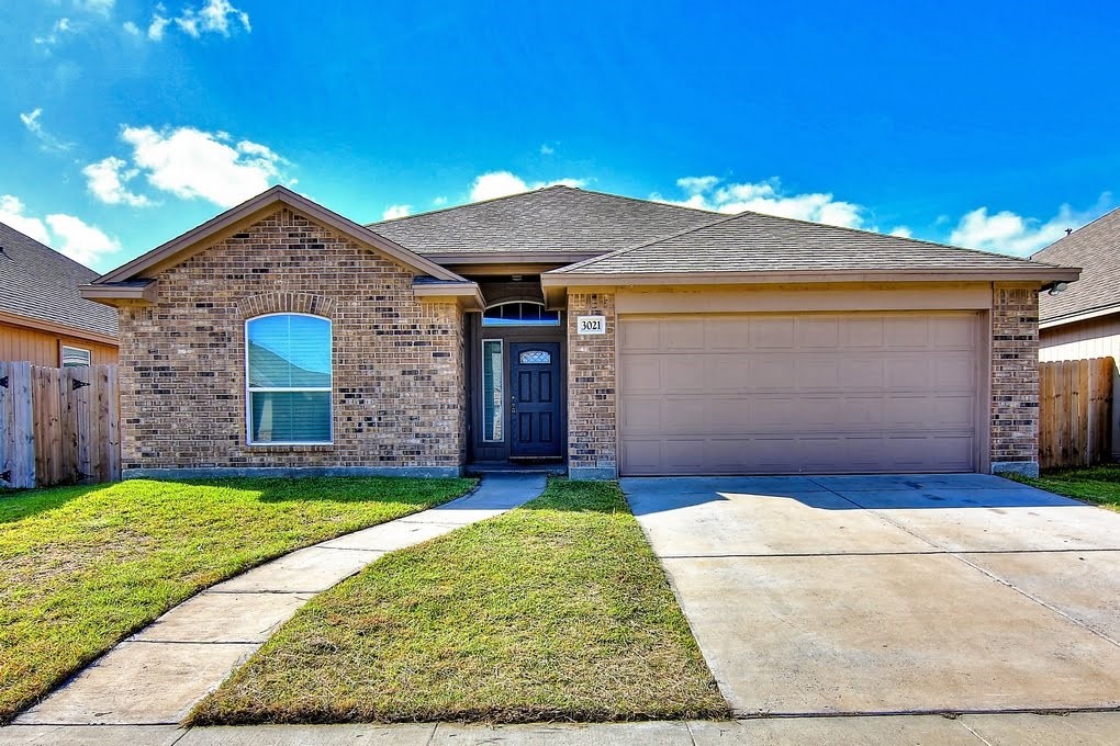 3021 Cantabria Street Corpus Christi TX 78415