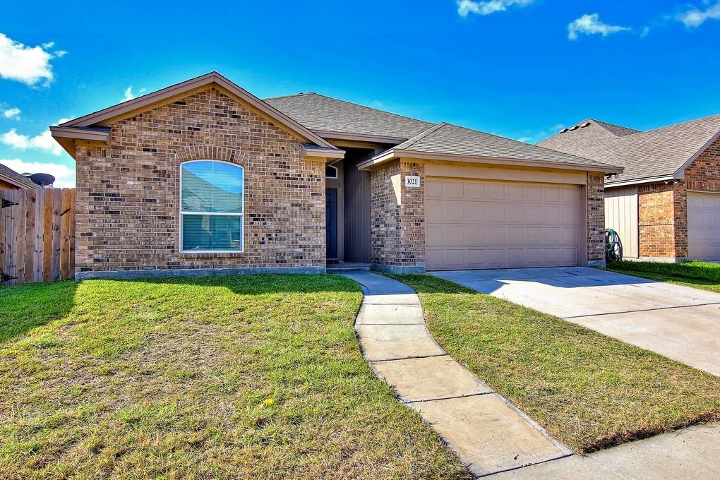 3021 Cantabria Street Corpus Christi TX 78415