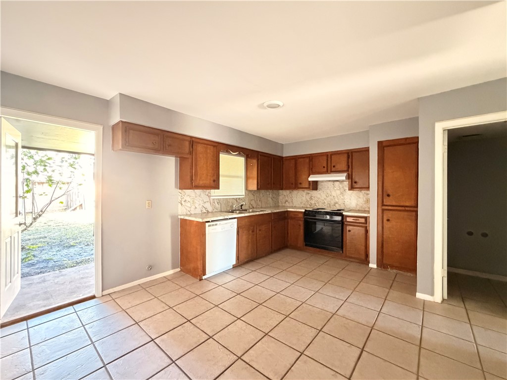 11618 Agua Dulce Creek Dr B Corpus Christi TX 78410