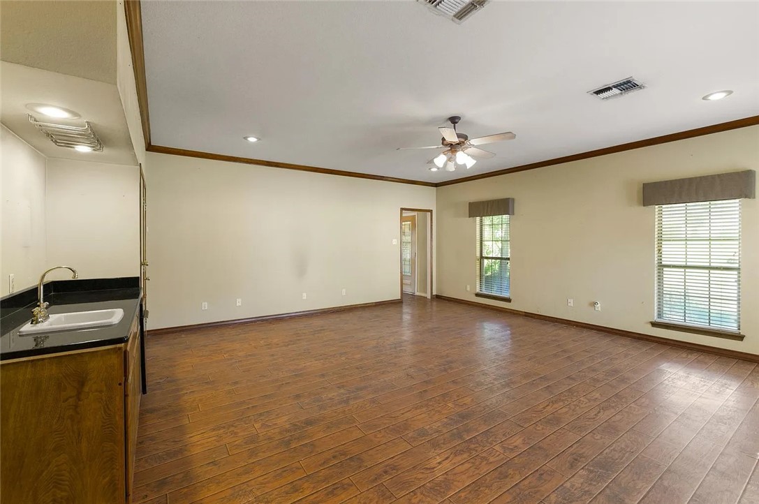14810 Beal Drive Corpus Christi TX 78410