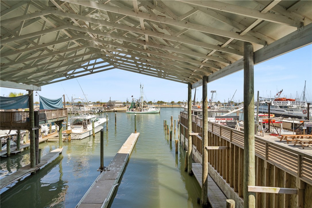 318 W Cotter Avenue 1 Port Aransas TX 78373