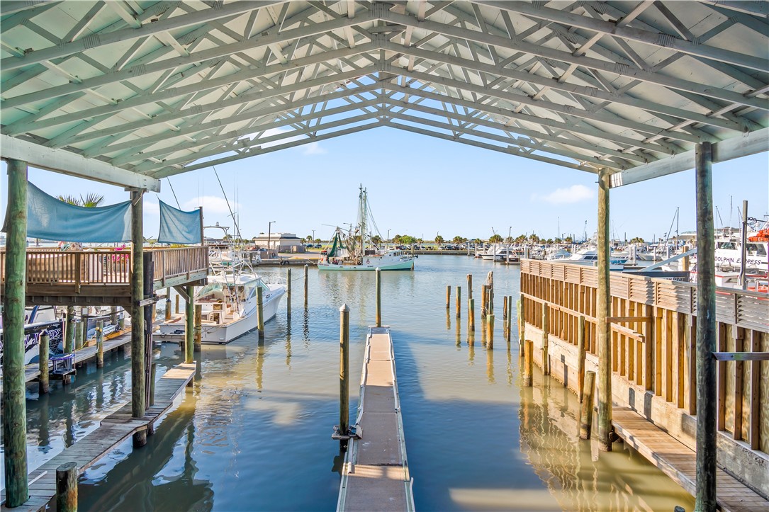 318 W Cotter Avenue 1 Port Aransas TX 78373