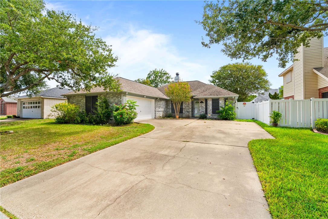 2210 Dorsey Street Corpus Christi TX 78414