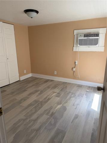 609 W Liberty Street 5 Rockport TX 78382