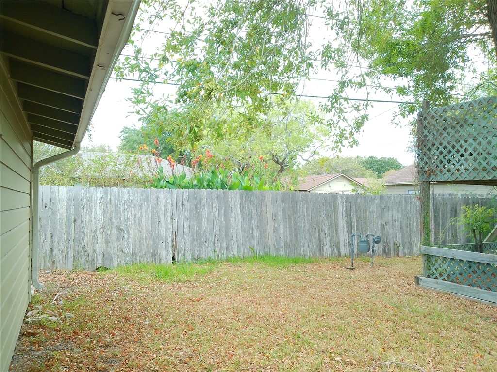 522 Pasadena Place Corpus Christi TX 78411