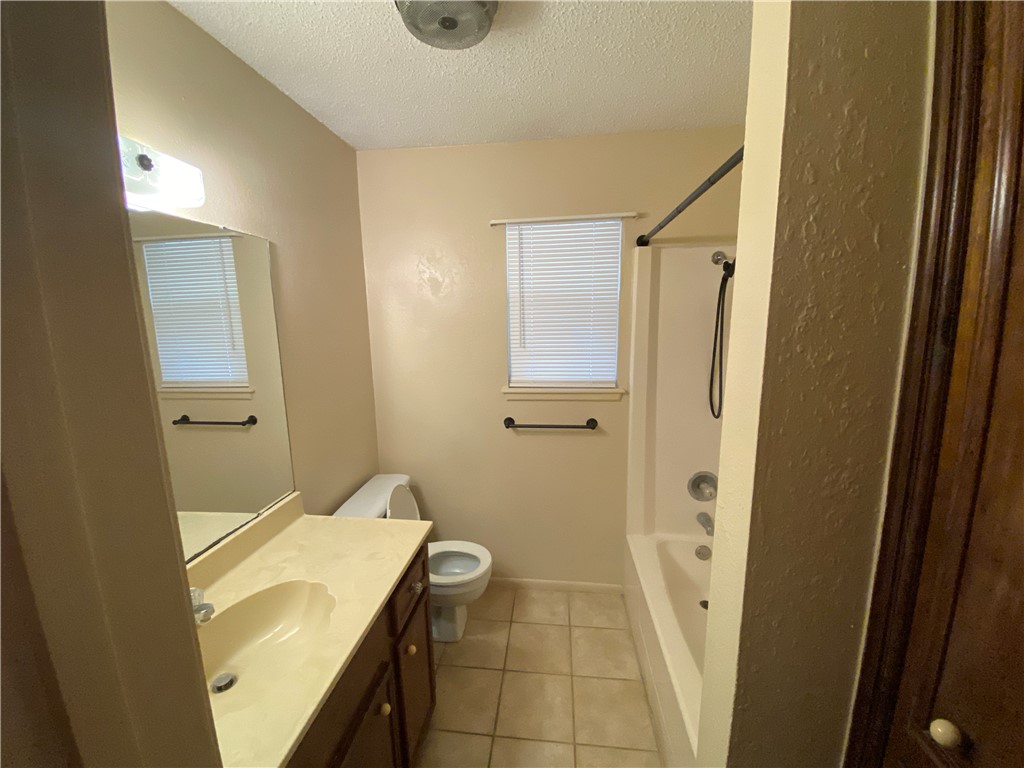 2317 Vialoux Drive Corpus Christi TX 78418