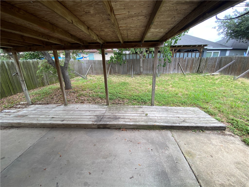2317 Vialoux Drive Corpus Christi TX 78418