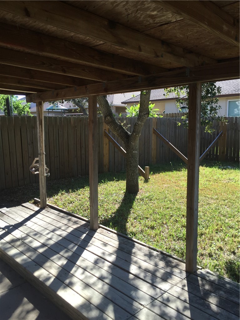 2317 Vialoux Drive Corpus Christi TX 78418