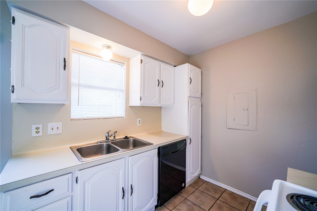 6641 Rhine Dr A Corpus Christi TX 78412