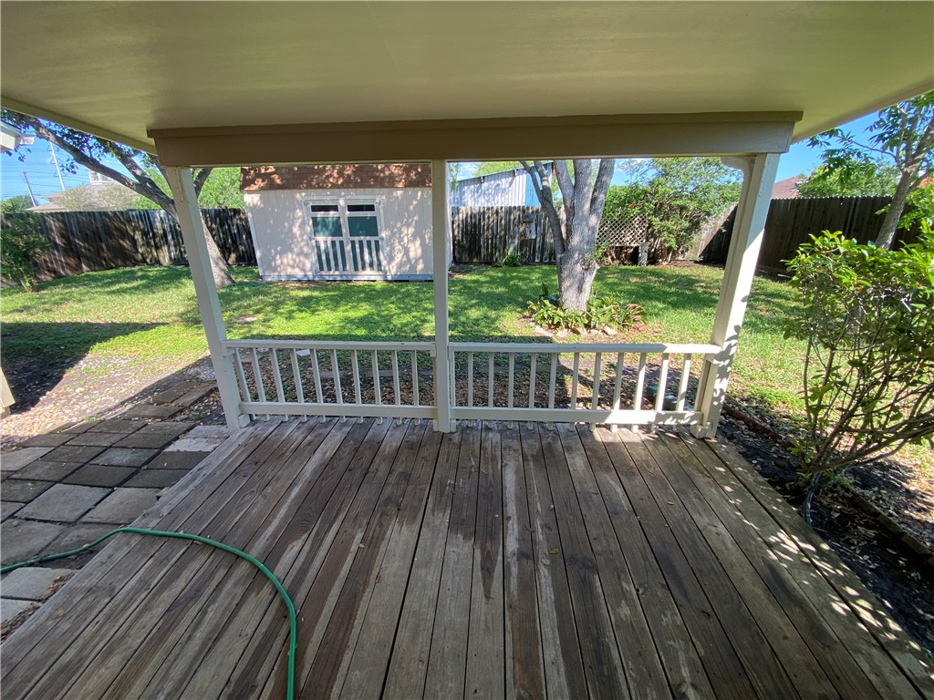 5621 Burton Corpus Christi TX 78411