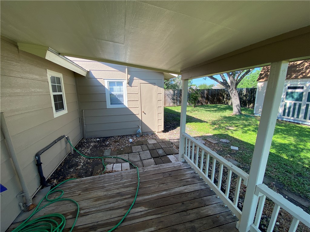 5621 Burton Corpus Christi TX 78411