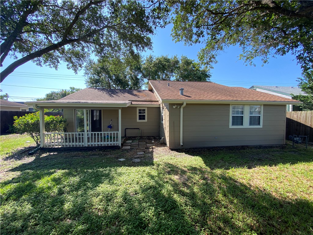 5621 Burton Corpus Christi TX 78411