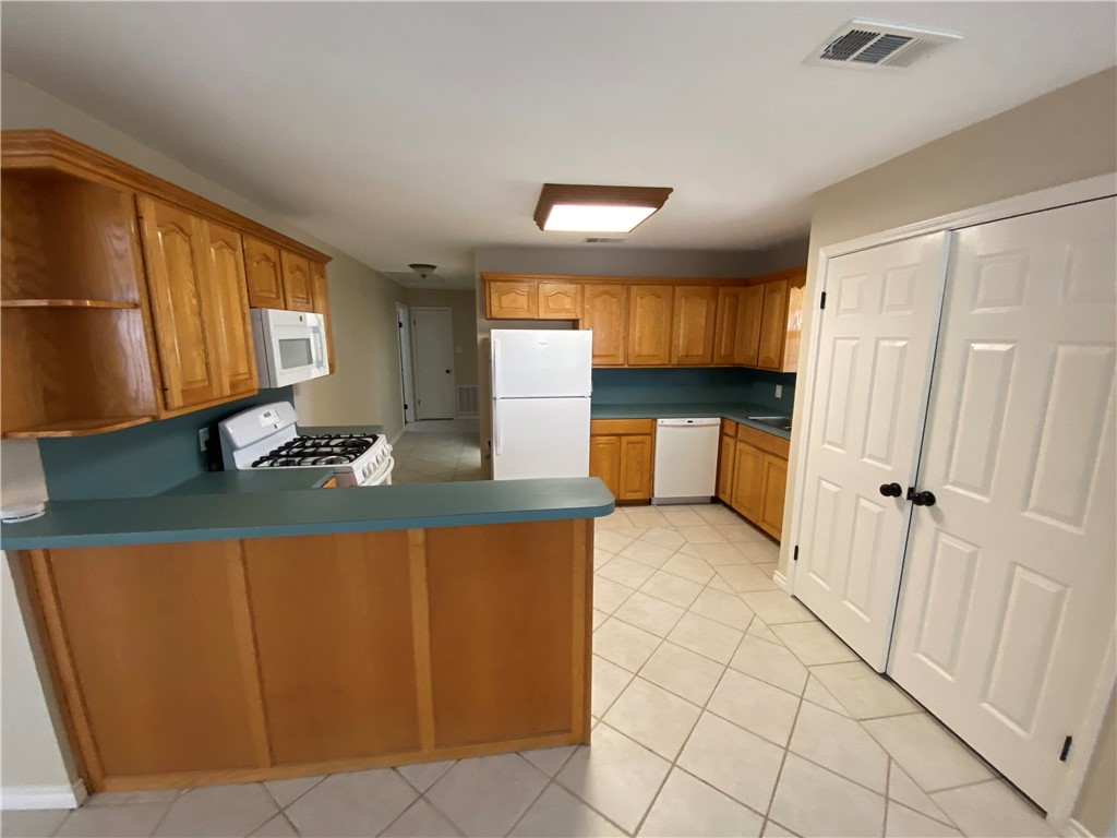5621 Burton Corpus Christi TX 78411