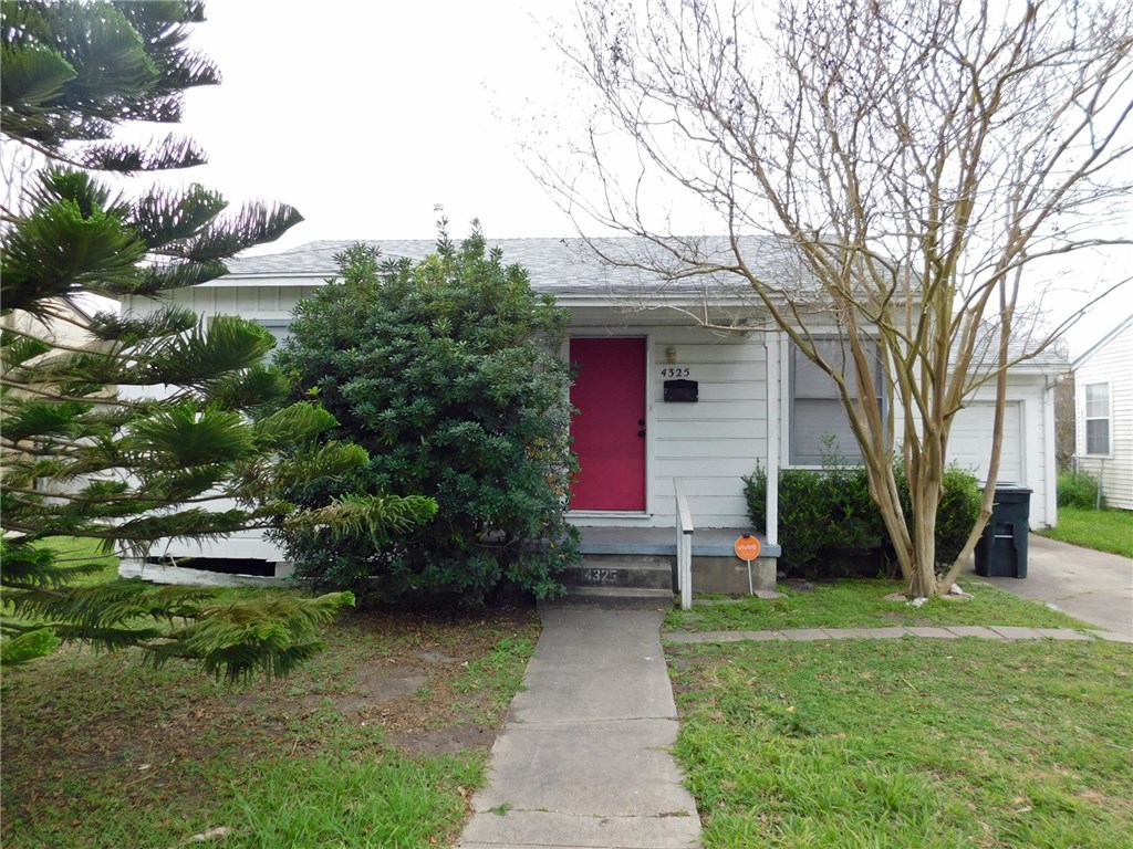 4325 Christie Street Corpus Christi TX 78415