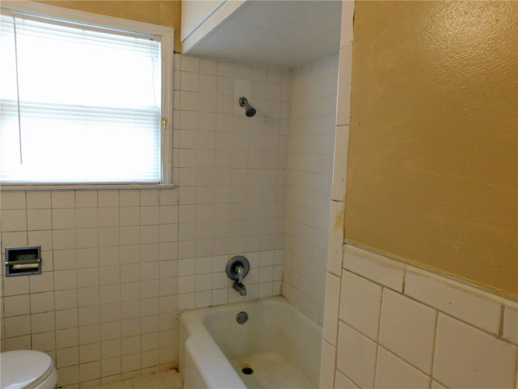 4325 Christie Street Corpus Christi TX 78415