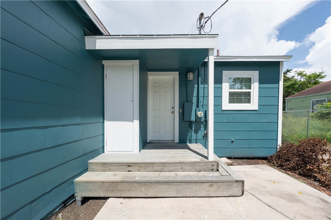 2522 Cleo Street Corpus Christi TX 78405